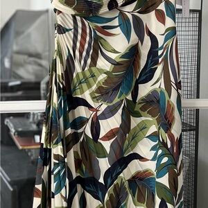 Nicole Miller’s Multicolor Leaf Print Dress